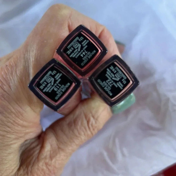 Chanel Rouge Coco Lip Gloss Trio and Cosmetic Case - Picture 3 of 5